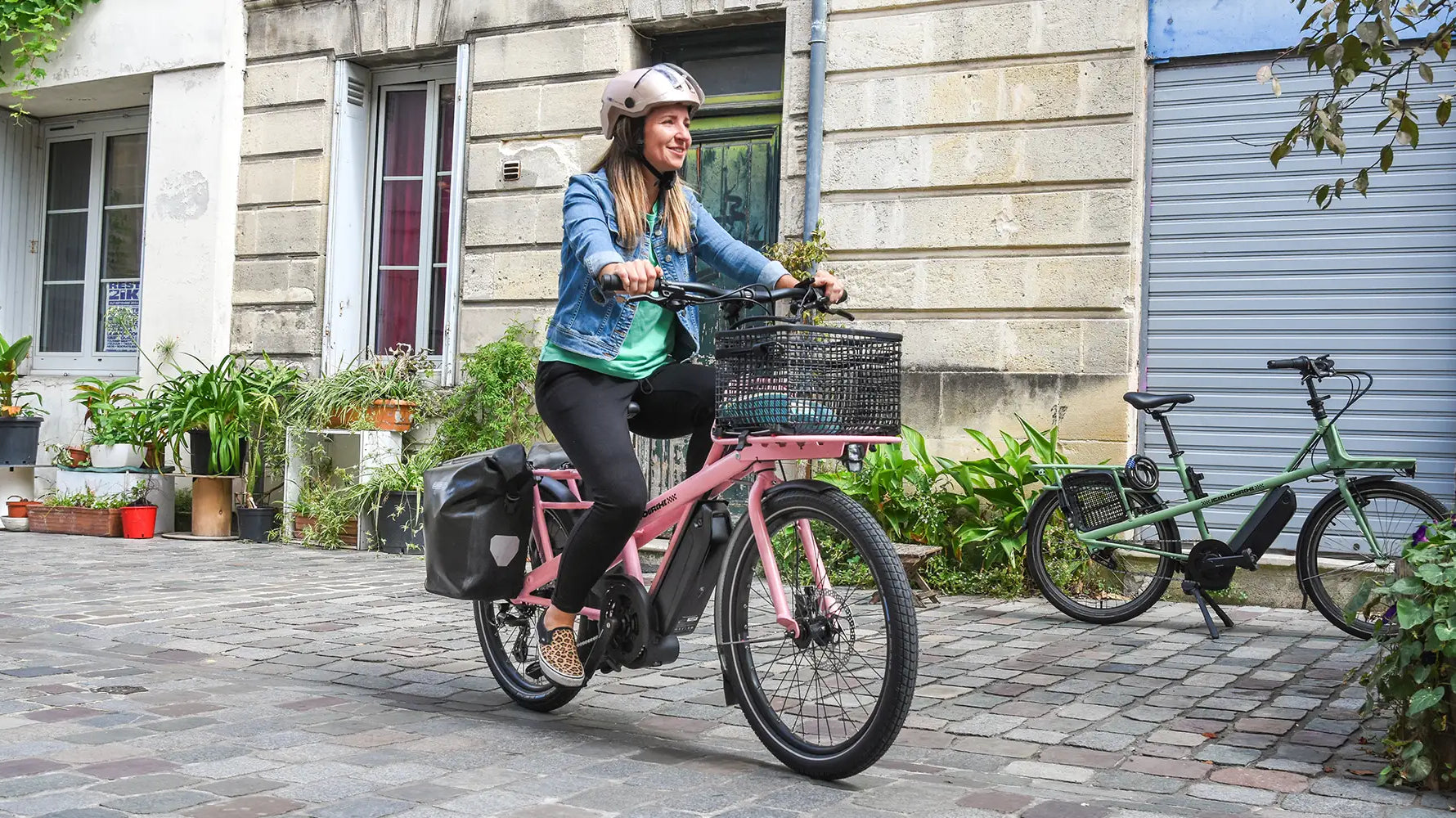 Moteur roue ou moteur pédalier : que choisir pour un vélo électrique urbain ?